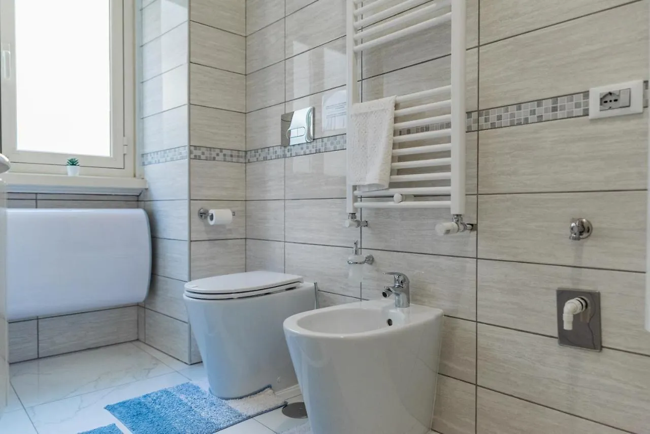 Apartment Locazione Turistica Via Dei Savorelli 120 Rome Italy
