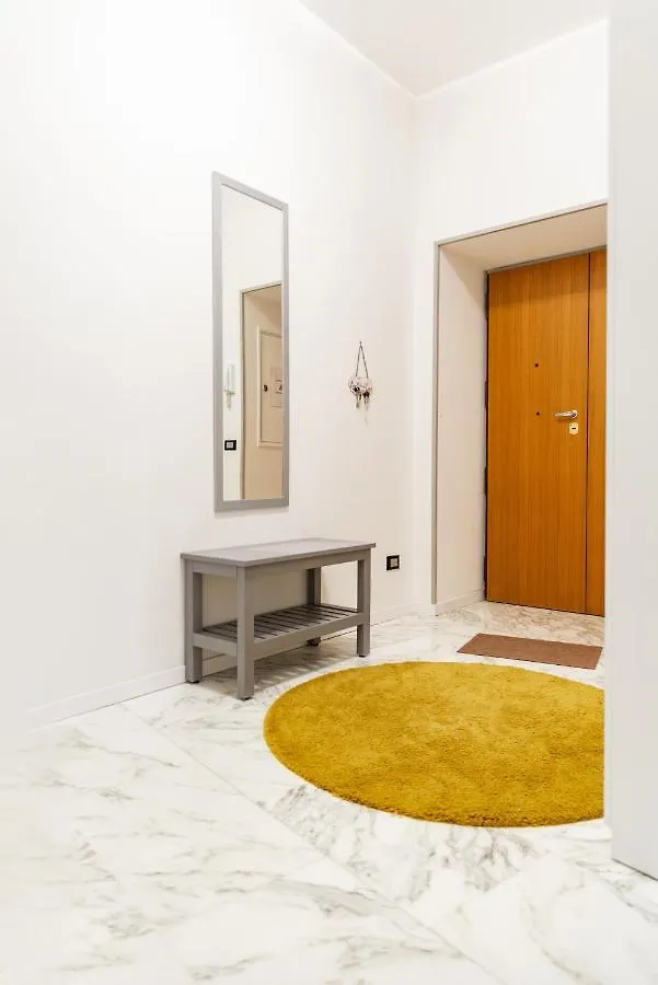 Locazione Turistica Via Dei Savorelli 120 Rome Italy
